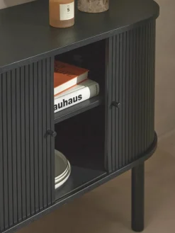 Kleine dressoir Calary met geribde voorzijde