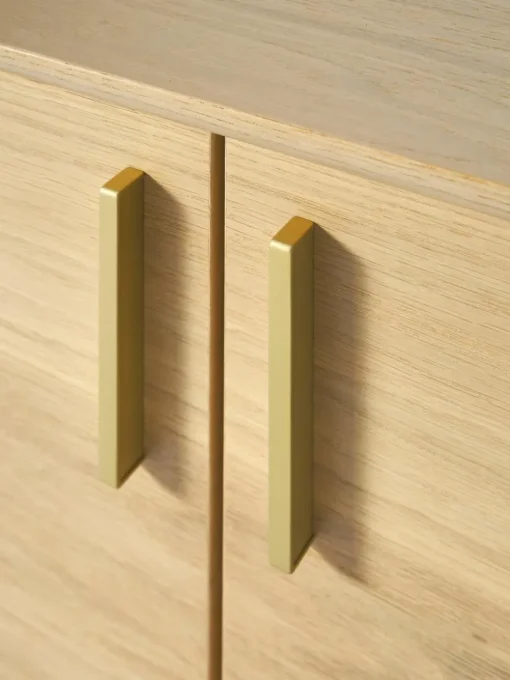 Kleine dressoir Diana van eikenhout