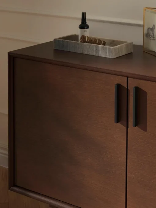 Kleine dressoir Diana van eikenhout