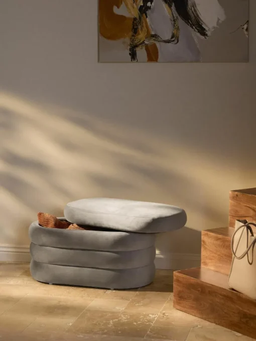 Kleine fluwelen bank Alto met opbergruimte