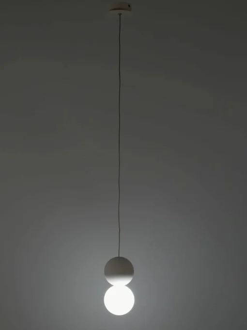 Kleine hanglamp Zero van glas en beton