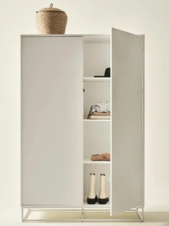 Kleine kledingkast Lyckeby