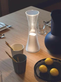 Kleine LED tafellamp Come Together, dimbaar