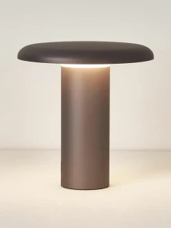 Kleine mobiele LED tafellamp Takku, dimbaar