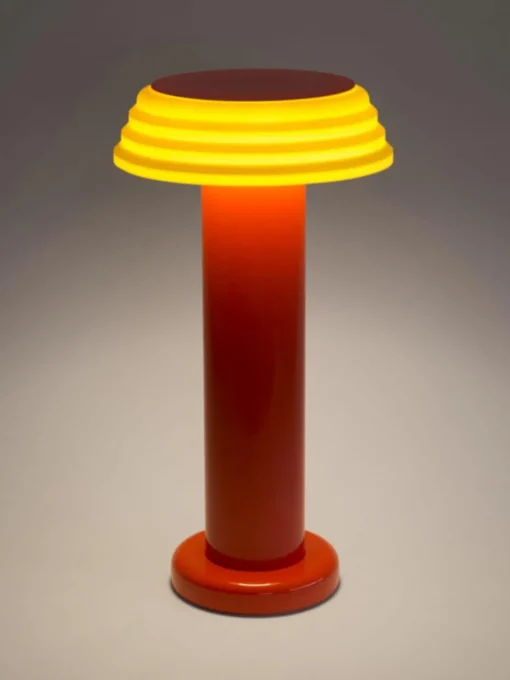 Kleine mobiele LED tafellamp PL1, dimbaar