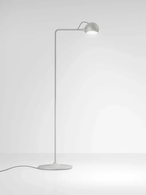 Kleine verstelbare LED leeslamp Ixa, dimbaar