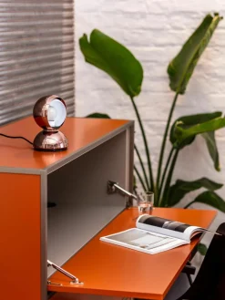 Kleine verstelbare tafellamp Eclisse