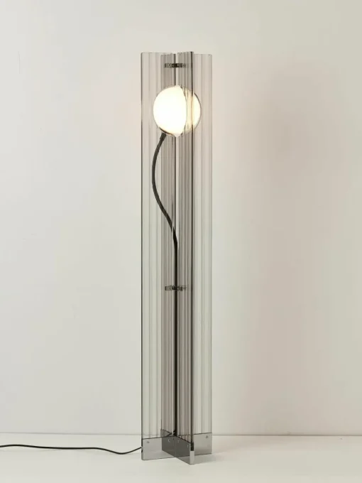 Kleine vloerlamp Mills