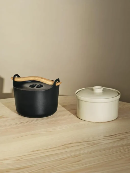 Kookpan Sarpaneva met anti-aanbaklaag