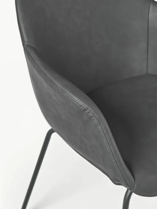Kunstleren fauteuil Fiji met smalle zitvlak