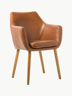 Kunstleren fauteuil Nora met houten poten