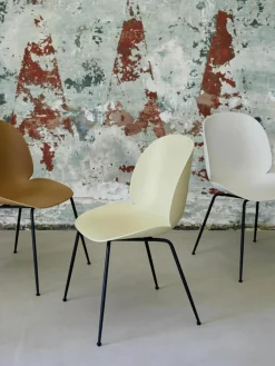 Kunststof stoel Beetle