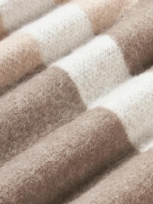 Kussenhoes Freya uit wolmix