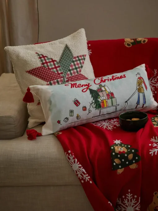 Kussenhoes Lance met decoratie