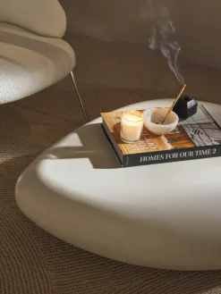 Lage salontafel Pietra in organisch vorm