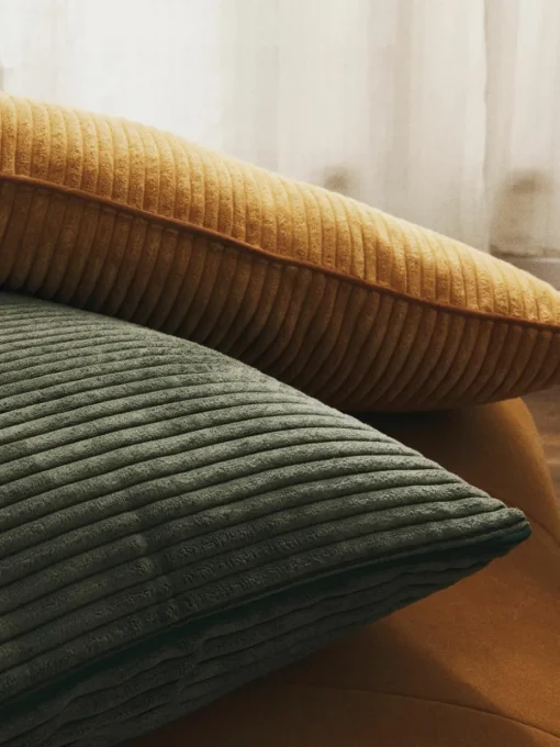 Lang corduroy kussen Kylen