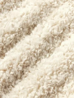 Lang decoratief kussen Dotty van teddy stof