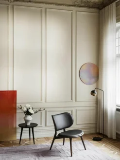 Leren loungefauteuil Rock met houten poten, handgemaakt