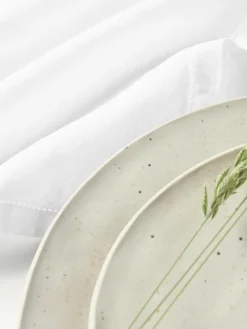 Linnen placemats Alari met borduurwerk, 4 stuks