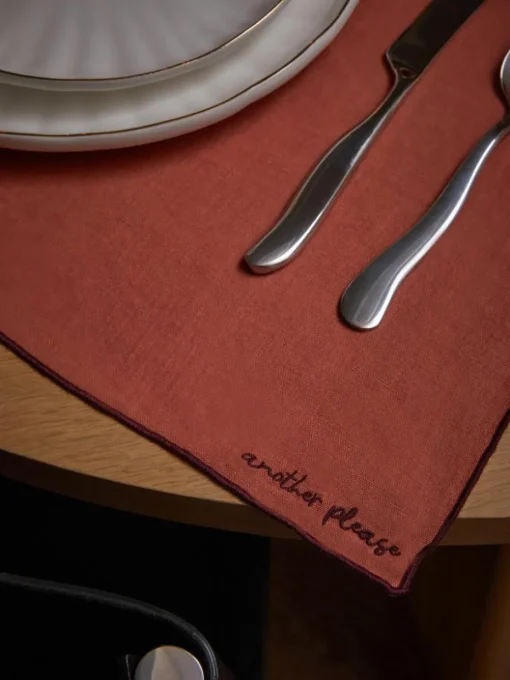 Linnen placemats Cosmo met borduursel, 4 stuks