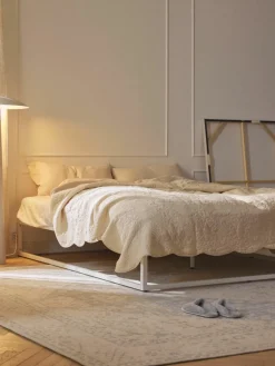 Metalen bed Neptun