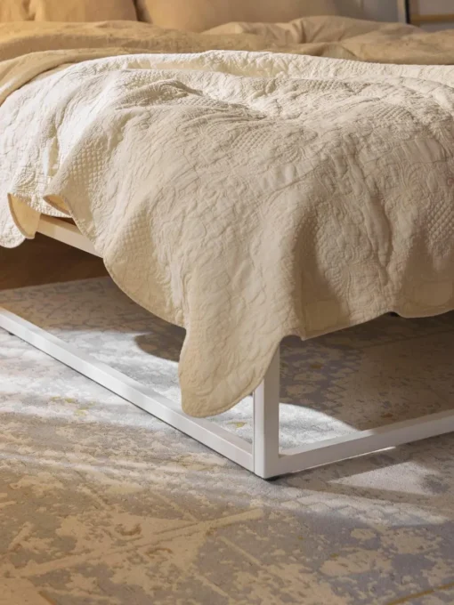 Metalen bed Neptun