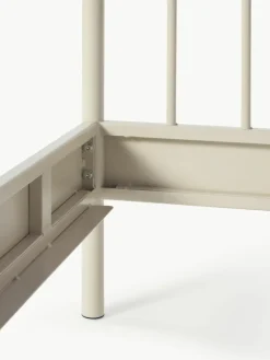 Metalen bed Sanna