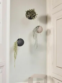 Metalen plantenpot Globe om op te hangen