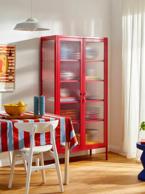 Metalen vitrinekast The Collector met geribbeld glas