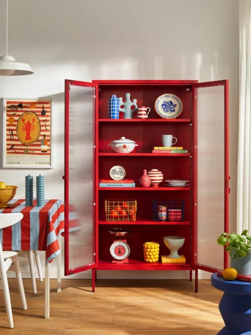 Metalen vitrinekast The Collector met geribbeld glas