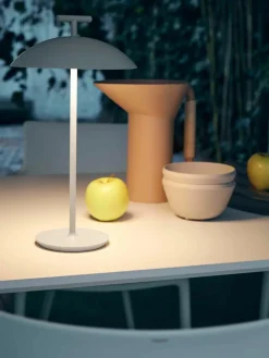 Mobiel in & outdoor LED tafellamp Mini Geen-A, dimbaar