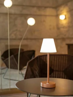 Mobiele dimbare LED outdoor tafellamp Lola met touchfunctie