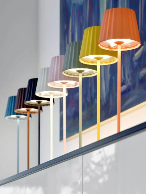 Mobiele dimbare LED outdoor tafellamp Trellia