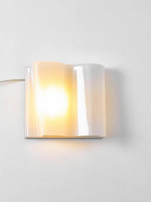 Mondgeblazen wandlamp Logico