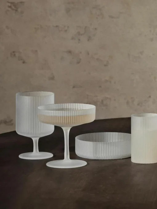 Mondgeblazen wijnglazen Ripple met groefreliëf, 2 stuks