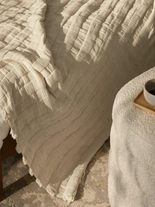 Mousseline sprei Bethany met franjes