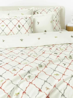 Omkeerbaar katoenen perkal dekbedovertrek Twigs met winterse prints
