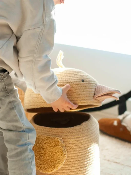 Opbergmand Charlie the Chicken met deksel, handgemaakt
