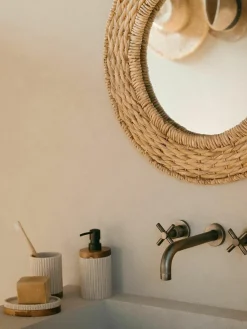 Ovaal zeepbakje Laura met houten decoratie