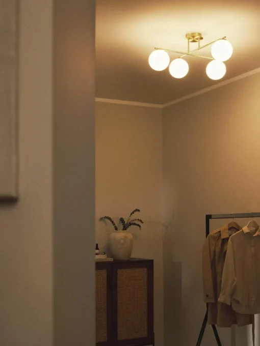 Plafondlamp Atlanta van opaalglas