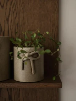 Plantenpot Bow van keramiek, H 11 cm