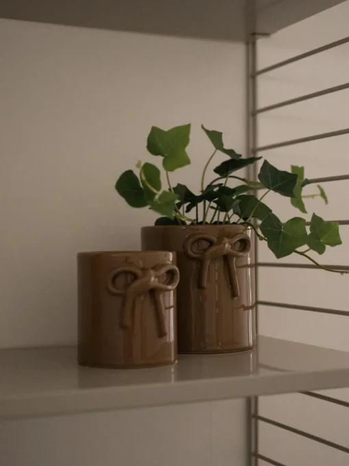 Plantenpot Bow van keramiek, H 14 cm