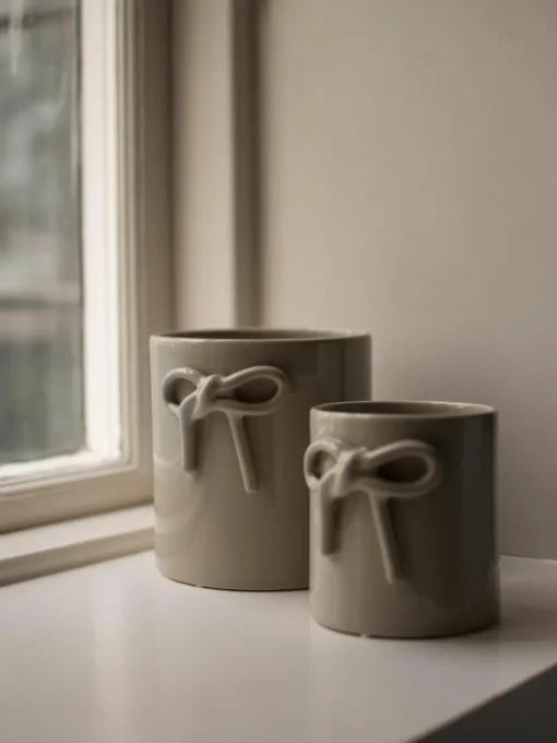 Plantenpot Bow van keramiek, H 14 cm