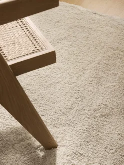 Pluizig hoogpolig vloerkleed Leighton