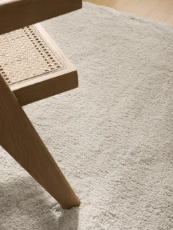 Pluizig hoogpolig vloerkleed Leighton