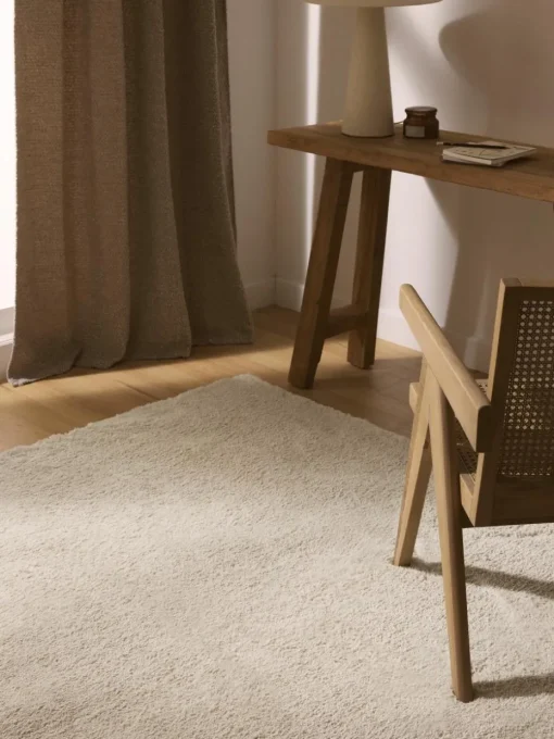 Pluizig hoogpolig vloerkleed Leighton