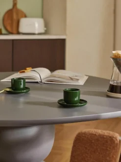 Porseleinen espressokopjes Nessa met schotels, 4 stuks