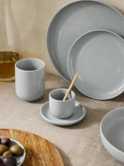Porseleinen espressokopjes Nessa met schotels, 4 stuks