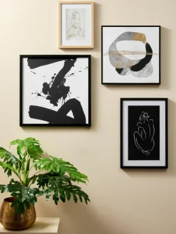 Poster Refined met houten lijst