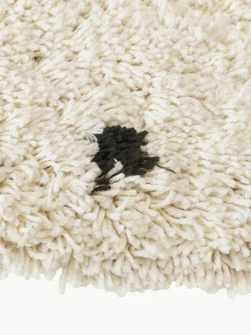 Rond pluizig hoogpolig vloerkleed Ayana, met stippels